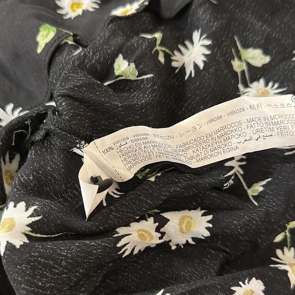 🔥🔥🔥Zara Black Floral Mini Dress - Picture 9 of 10